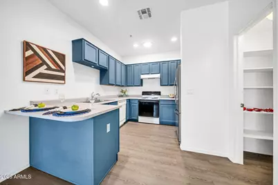 8800 N 107th Avenue #52, Peoria, AZ 85345 - Photo 1