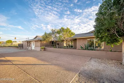 4901 W Greenway Road, Glendale, AZ 85306 - Photo 1