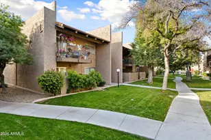 5525 E Thomas Rd, Phoenix, AZ 85018 - Photo 1