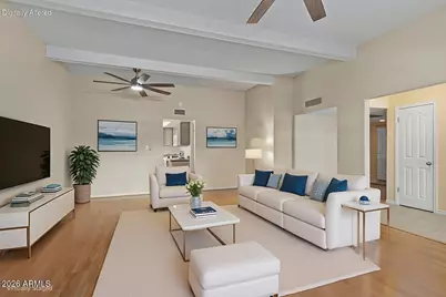 6512 N 12th Way, Phoenix, AZ 85014 - Photo 1