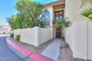 8826 S 51st St, Phoenix, AZ 85044 - Photo 1