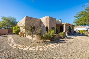 37005 N 7th St, Phoenix, AZ 85086 - Photo 1