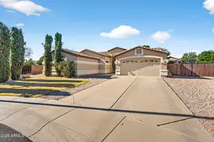 1220 E Orchid Ct, Gilbert, AZ 85296 - Photo 1