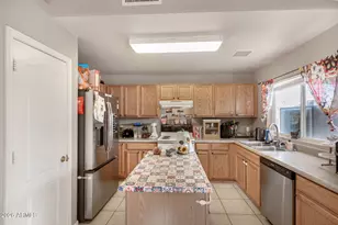 10391 W Catalina Dr, Arizona City, AZ 85123 - Photo 11