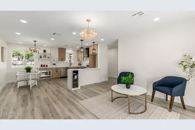 5236 S 19th Avenue, Phoenix, AZ 85041 - Photo 1