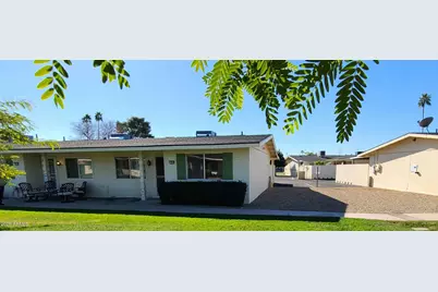 9245 N 111th Avenue, Sun City, AZ 85351 - Photo 1