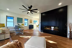 4234 N 2nd Dr, Phoenix, AZ 85013 - Photo 1