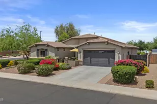2466 E Aris Dr, Gilbert, AZ 85298 - Photo 1