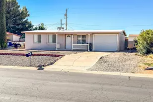 332 Whitton St, Sierra Vista, AZ 85635 - Photo 1