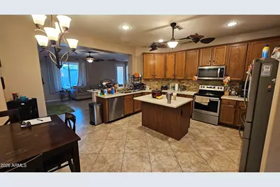 1805 N 114th Avenue, Avondale, AZ 85392 - Photo 9