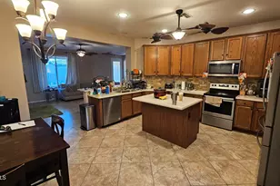 1805 N 114th Ave, Avondale, AZ 85392 - Photo 9