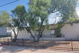 4829 N 37th Ave, Phoenix, AZ 85019 - Photo 1