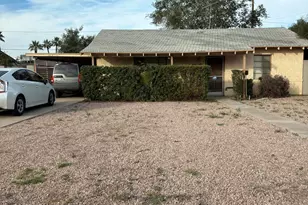 3828 N 33rd St, Phoenix, AZ 85018 - Photo 1