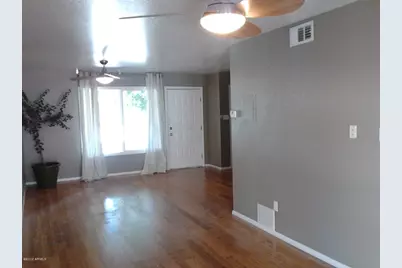 1302 E Maryland Avenue #4, Phoenix, AZ 85014 - Photo 1