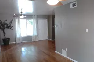 1302 E Maryland Ave, Phoenix, AZ 85014 - Photo 1