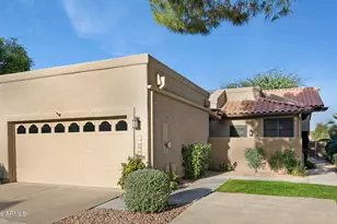 11850 N 40th Pl, Phoenix, AZ 85028 - Photo 1