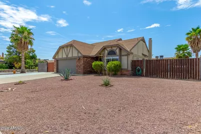 6723 W Cinnabar Avenue, Peoria, AZ 85345 - Photo 1