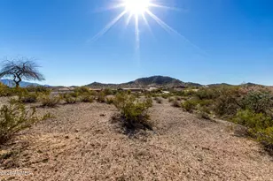 10817 S Sunset Dr, Goodyear, AZ 85338 - Photo 1