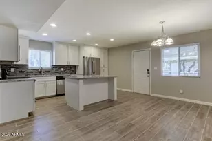 1527 W Huntington Dr, Tempe, AZ 85282 - Photo 1