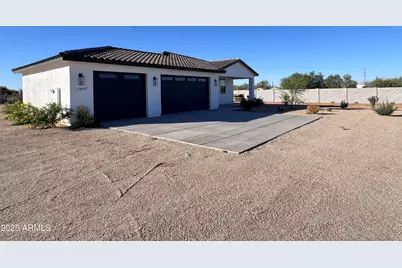 23437 E Cactus Forest Road, Florence, AZ 85132 - Photo 1