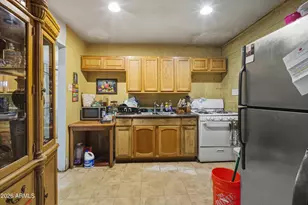 10013 N 16th Ave N, Phoenix, AZ 85021 - Photo 7