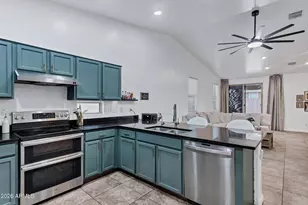 1629 E Grove St, Phoenix, AZ 85040 - Photo 11