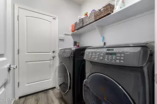 2929 W Laredo Ln, Phoenix, AZ 85085 - Photo 23