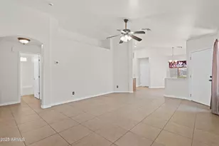 3114 E Kristal Way, Phoenix, AZ 85050 - Photo 5