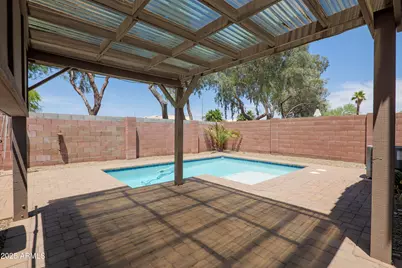 3114 E Kristal Way, Phoenix, AZ 85050 - Photo 17