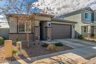 2709 E Houston Avenue, Apache Junction, AZ 85119 - Photo 1