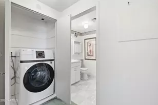 6125 E Indian School Rd, Scottsdale, AZ 85251 - Photo 35