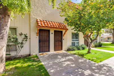 8241 N Central Avenue #23, Phoenix, AZ 85020 - Photo 1