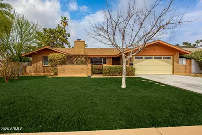 1010 E Loyola Drive, Tempe, AZ 85282 - Photo 1