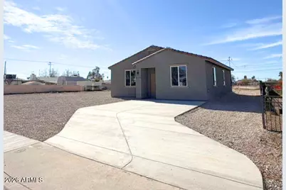 215 N Brown Avenue, Casa Grande, AZ 85122 - Photo 1
