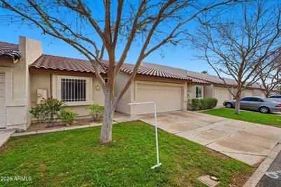 9145 N 68th Avenue, Peoria, AZ 85345 - Photo 1
