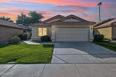 4425 E Hiddenview Drive, Phoenix, AZ 85048 - Photo 1