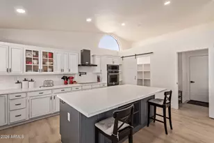 13918 N 78th Ave, Peoria, AZ 85381 - Photo 9