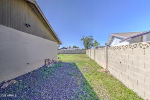 3824 W Shangri La Rd, Phoenix, AZ 85029 - Photo 37