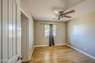 3824 W Shangri La Rd, Phoenix, AZ 85029 - Photo 9