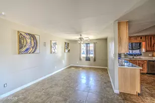 3824 W Shangri La Rd, Phoenix, AZ 85029 - Photo 15