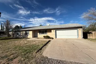 426 E Elm St, Cottonwood, AZ 86326 - Photo 1