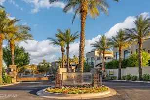 2 Biltmore Estate, Phoenix, AZ 85016 - Photo 1