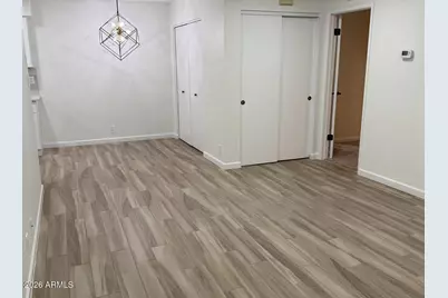 426 W Pontiac Drive #6, Phoenix, AZ 85027 - Photo 1