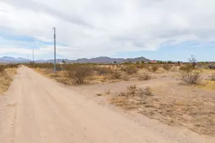 7640 N La Burma Rd, Maricopa, AZ 85139 - Photo 1