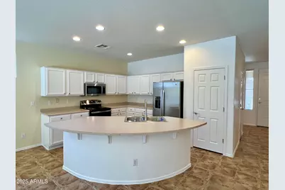 4707 E Carob Drive, Gilbert, AZ 85298 - Photo 7