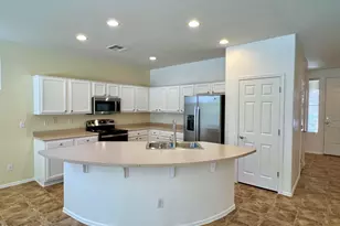 4707 E Carob Dr, Gilbert, AZ 85298 - Photo 7