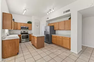 17639 N 17th St, Phoenix, AZ 85022 - Photo 13