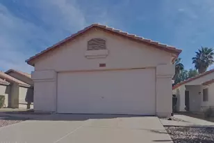 21619 N 29th Dr, Phoenix, AZ 85027 - Photo 1