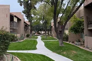 5525 E Thomas Rd, Phoenix, AZ 85018 - Photo 1