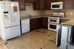 33675 S Turquoise Dr, Black Canyon City, AZ 85324 - Photo 7